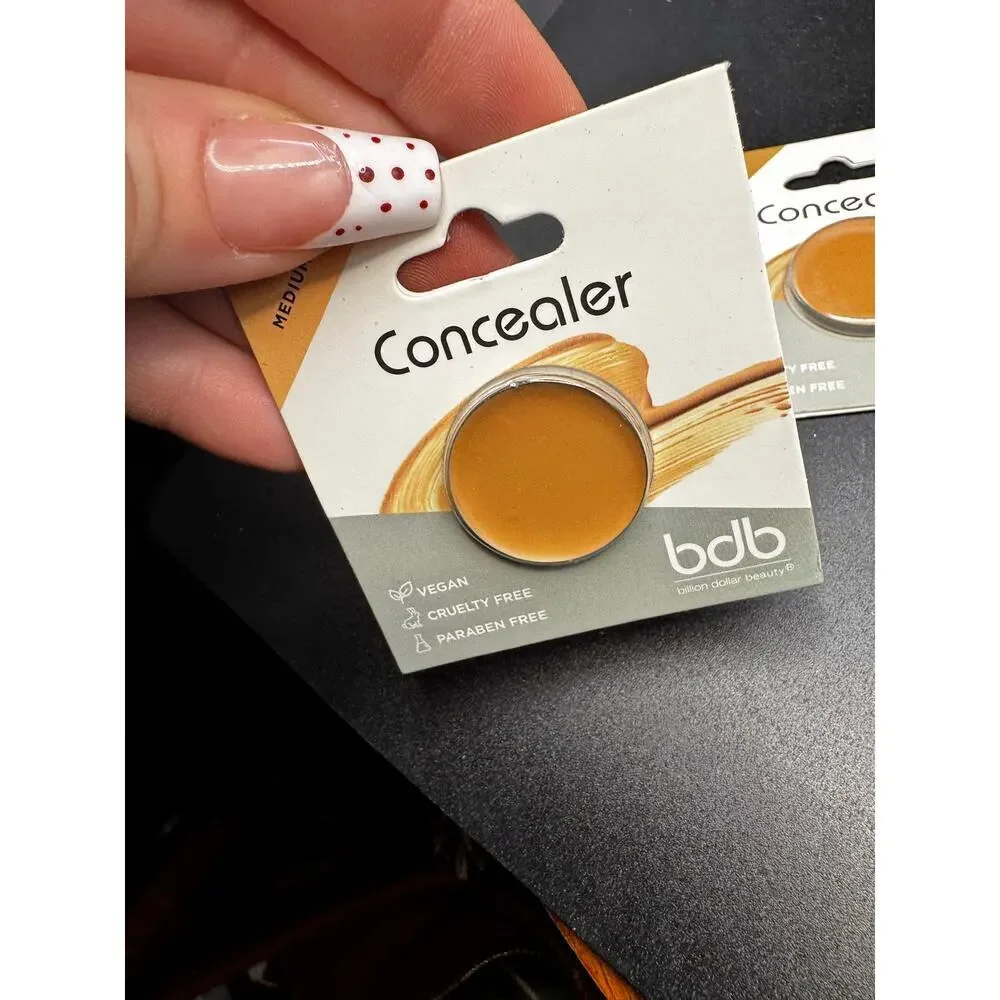 NWT bdb 4 pack concealer Medium, Rich, 2 Deep Sample Size Travel Concealers